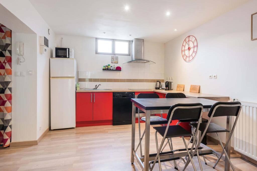 Studio Next To Bordeaux City Center With A Terrace Begles Exterior photo